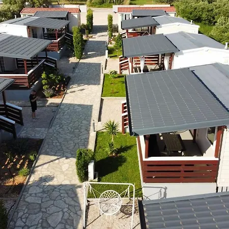Mobile Homes Kamp Maslina, Biograd Na Moru Exteriér fotografie