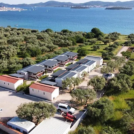 Mobile Homes Kamp Maslina, Biograd Na Moru Exteriér fotografie